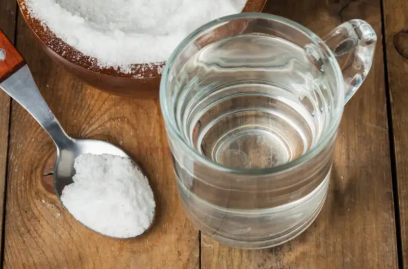 Baking Soda And Water Gargle For A Sore Throat