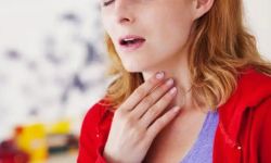 9 Early Throat Cancer Symptoms You Shouldn't Ignore